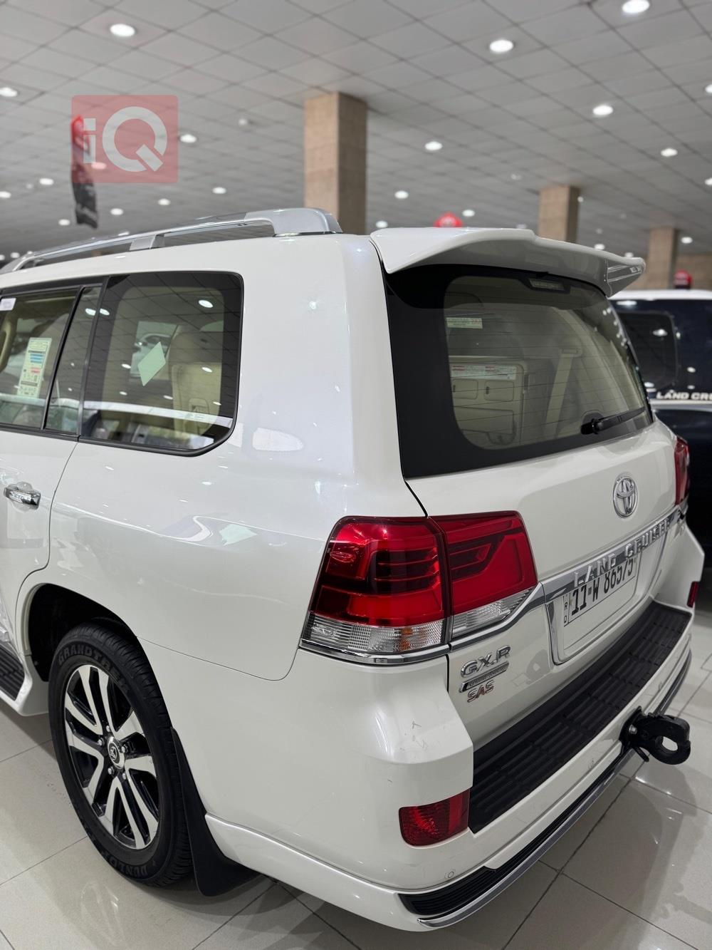 تويوتا لاندكروزر